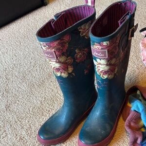Joules Navy and Burgundy Floral Boots